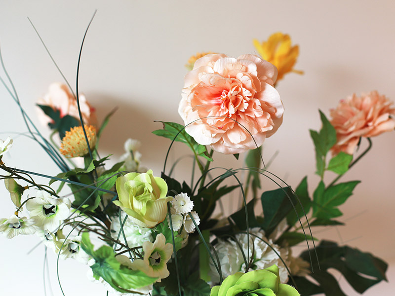 Bouquet de fleurs décorant la maison de repos